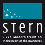(c) Stella-stern.com